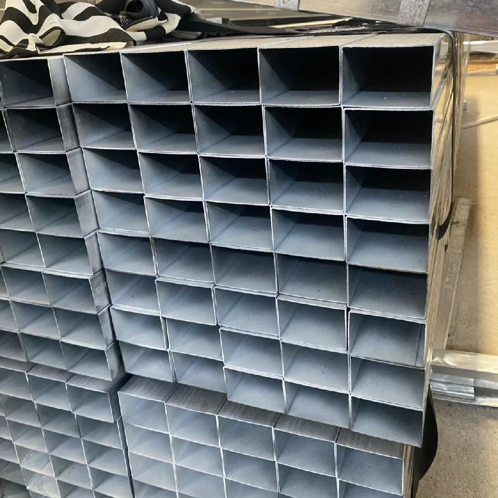 Hot rolled black steel pipe